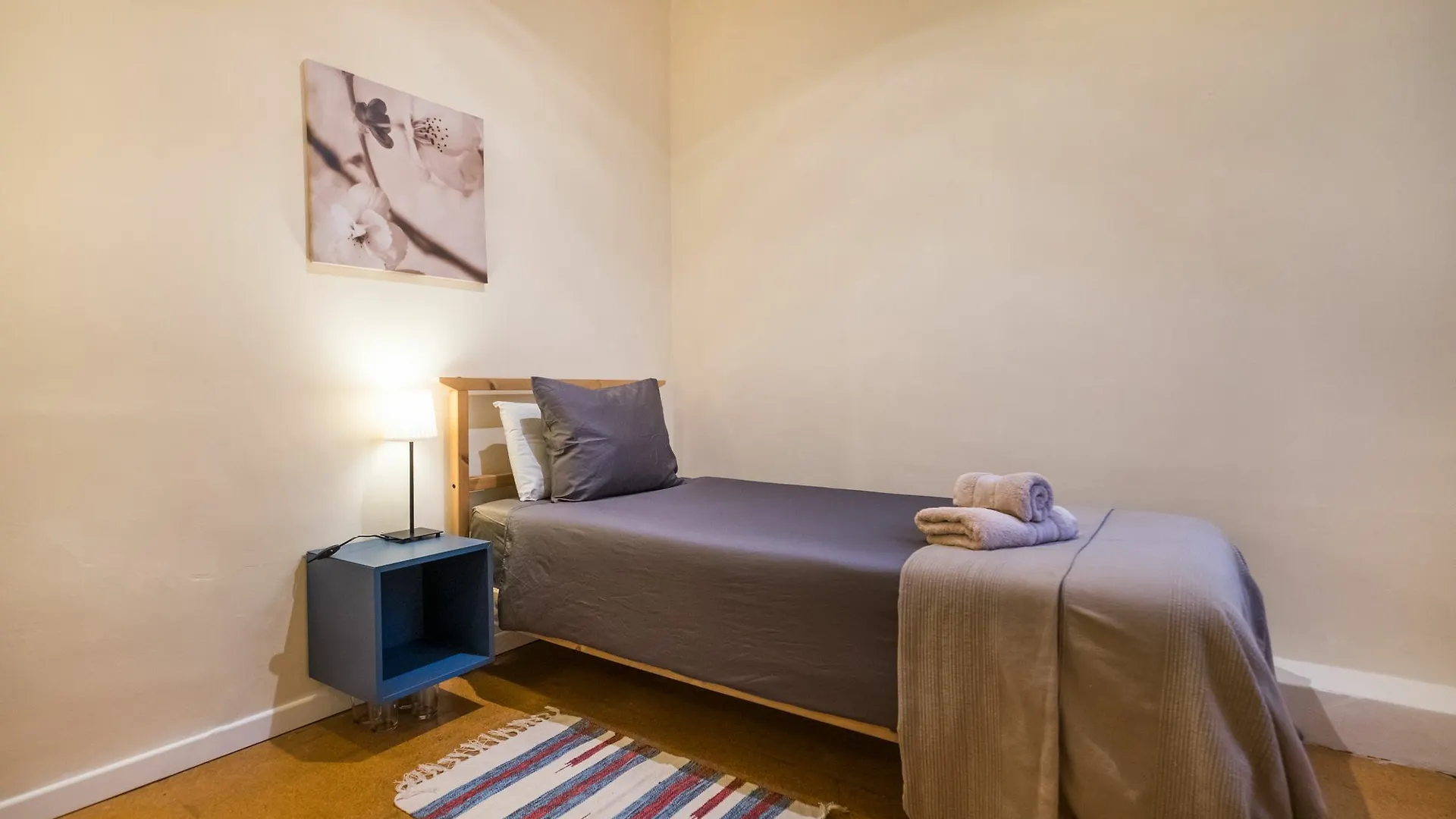 Stylish Arago In The Heart Of Bcn Daire Barselona